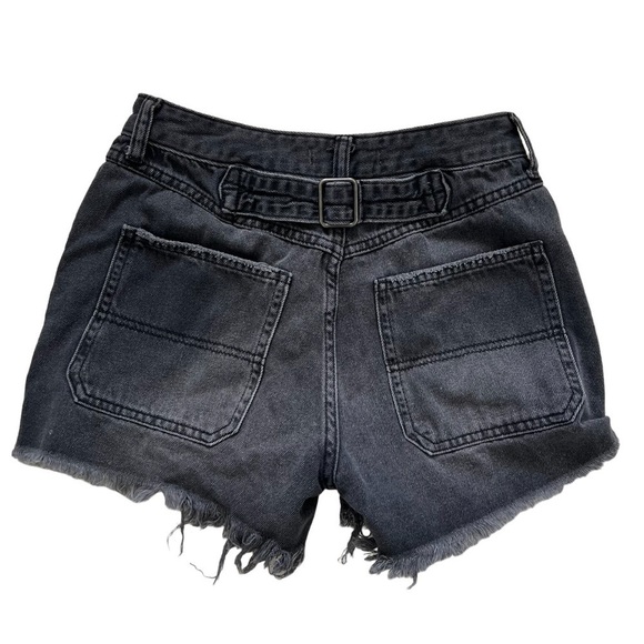 Free People Denim Shorts Size 26 - Picture 2 of 7